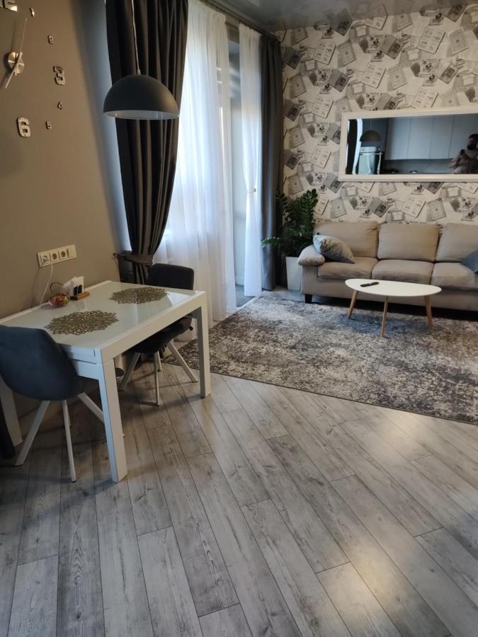 Просторі Lux Апартаменти На Центральному Проспекті, Великий Smart Tv,Преміум-Підписки Youtube Та Онлайн-Кінотеатрів , Кавомашина, Відкритий Балкон, Звітні Документи Kryvyi Rih Exterior foto